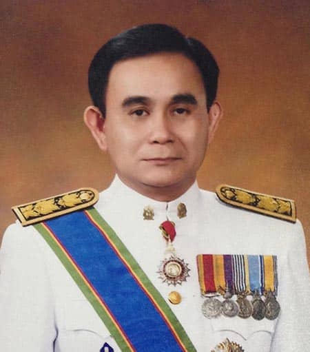 นายสินเธาว์ ชัยสวัสดิ์